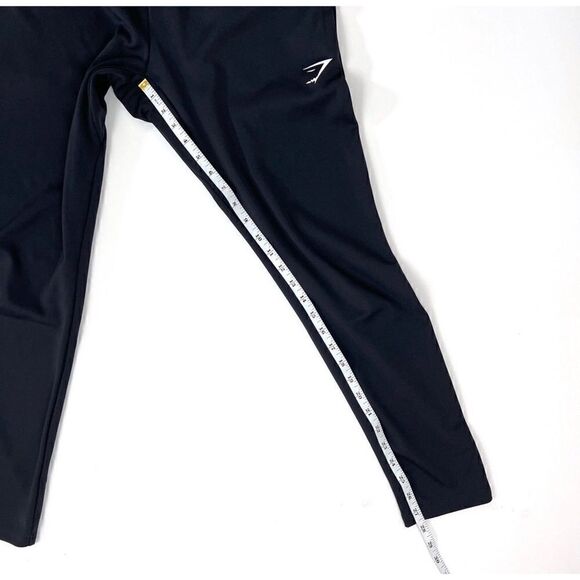 GYMSHARK Arrival Knit Joggers
Black Sz S - Picture 8 of 10
